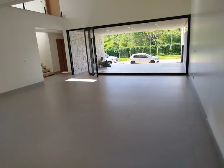 Casa com 4 suítes, com frente para a mata, Condomínio Jardins Capri, foto 3