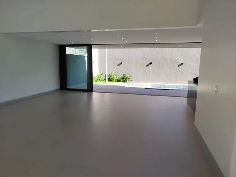 Casa com 4 suítes, com frente para a mata, Condomínio Jardins Capri, foto 5